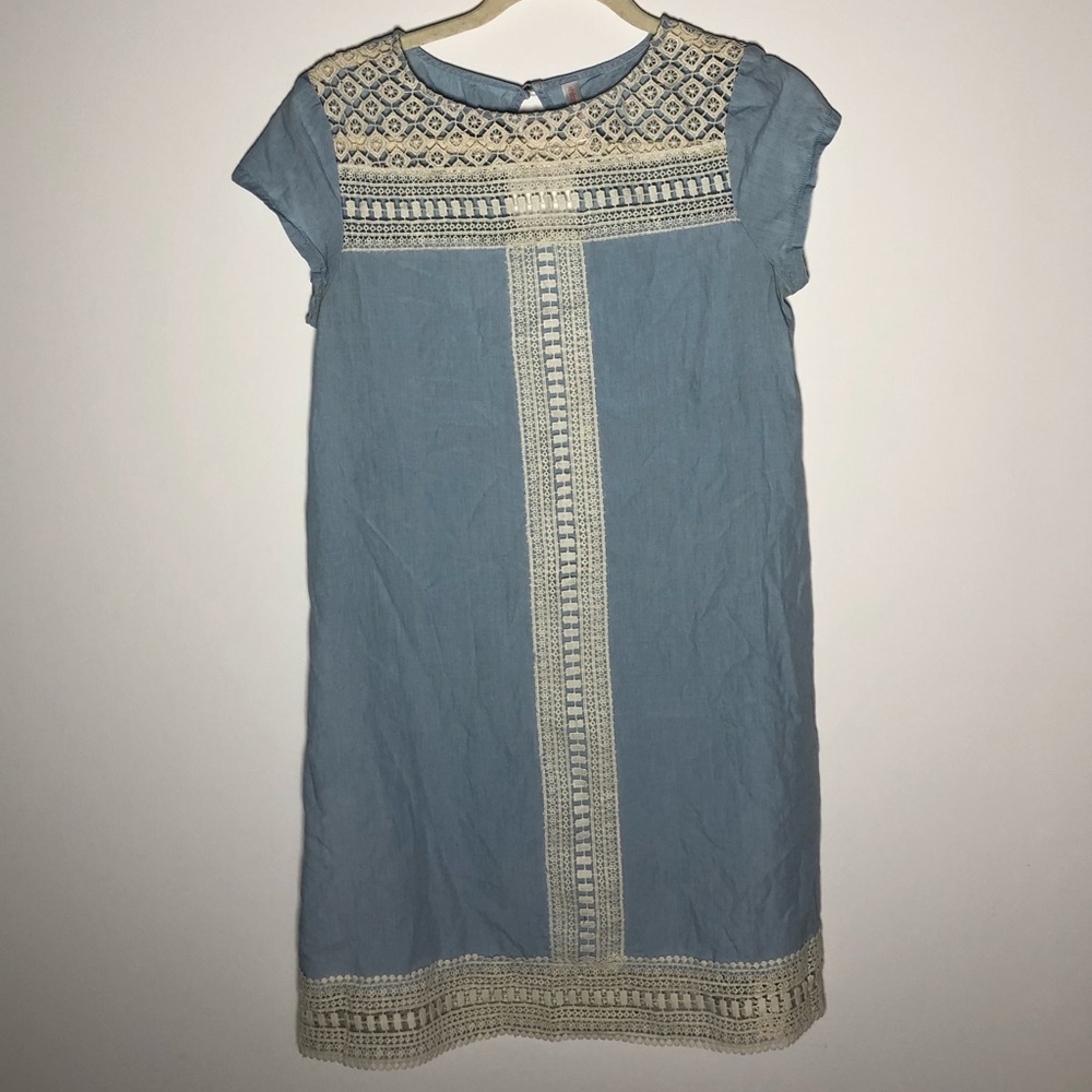 Xhilaration | Lace & Chambray Shift Dresa
